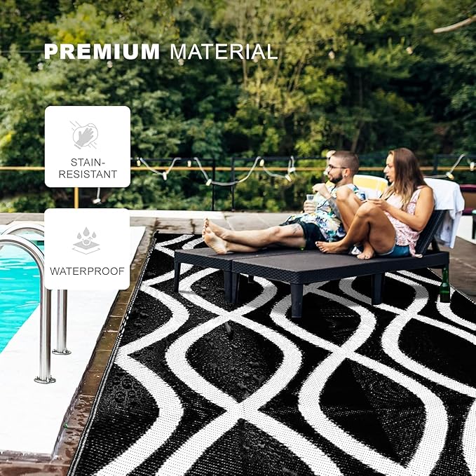 wikiwiki Outdoor Rug, 4x6ft Waterproof Reversible Mat Indoor Outdoor Rugs Carpet, Small Area Rug Plastic Straw Rug for Patio Deck Balcony Pool RV Camping Beach Picnic, Black & White, Rugscape Series