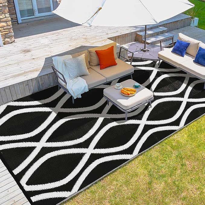 wikiwiki Outdoor Rug, 9x18ft Waterproof Reversible Mat Indoor Outdoor Rugs Carpet, Small Area Rug Plastic Straw Rug for Patio Deck Balcony Pool RV Camping Beach Picnic, Black & White, Rugscape Series