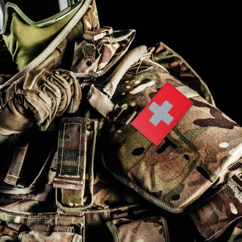 FORWOMLM 4pcs IR Reflective Red Cross Medic Patches Infrared EMS EMT Tactical Military Armband Hook and Loop First Aid Morale Patches for IFAK EDC Bag Plate Carrier Backpacks