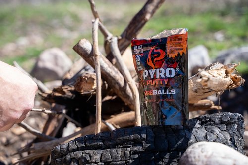 Pyro Putty Fire Balls: Fire Plugs Fire Starter with 7 Minute Burn Time, Waterproof, Weatherproof Emergency Kit Survival Gear Essential - 30 Pack