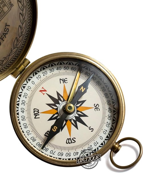 Brass Compass Boys Scout American Navigation Camping Travel Magnetic Navigation Tool Retro Aesthetic Educational Gifts for Baptism, Birthday