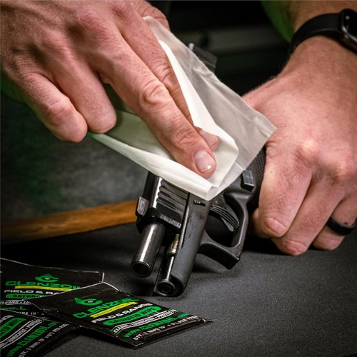 CLENZOIL Field & Range Single Wipe Multi-Pack - Individual CLP Cleaning Wipes - for Hunting Firearm Maintenance - Removes Dirt & Oils - No-Mess Gun Cleaner