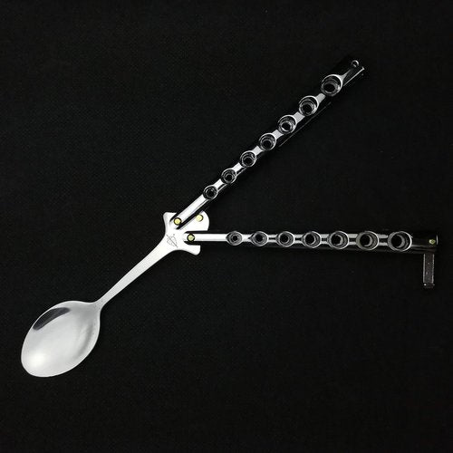 Butterfly Fork and Spoon Set for Hunting, Camping and Hiking Purposes. (Silver)
