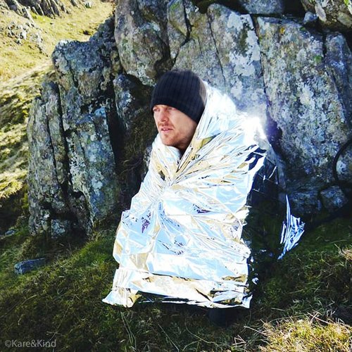 Emergency Mylar Thermal Blankets - 10-Pack (4x Gold, 6x Silver) - Up to 90% Heat Retention - Essential First Aid Kit item for Camping, Hiking and Survival Trips - 83x63inch - Individually Packed
