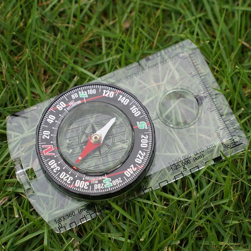 4 Pcs Outdoor Compass with Adjustable Declination,Magnifier,Ruler,Scale. Multifunctional Orienteering Waterproof Compass for Map Reading, Navigation, Hiking (Transparent+Blue+Green+Orange)