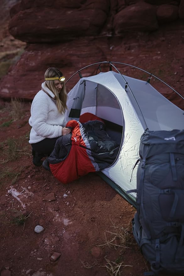 ALPS Mountaineering Lynx 1-Person Tent – Lightweight, Easy Setup, Waterproof, Freestanding Backpacking Tent with Durable Aluminum Poles and Ample Ventilation