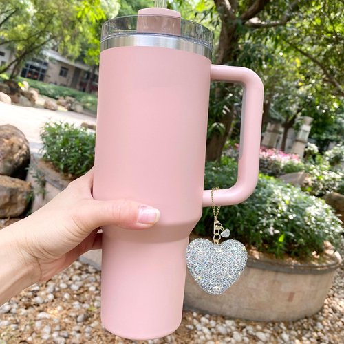 Etyishe Compatible with Cup Accessories,Silver Glitter Heart Charm for Cup with Handle,Bling Cute Keychain for Water Bottles 40&30 Oz Tumbler for Girls Women (Silver)
