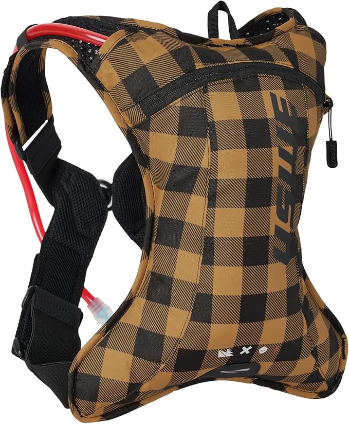 USWE Outlander XC Hydration Pack, Running, Hiking Hydration Backpack with Water Bladder (1.5L/50oz), Hydropack for Men & Women, Backpack Gear & Equipment for Cycling, MTB