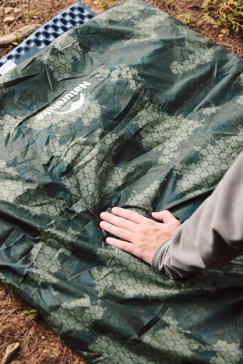 Naturehike Ultralight Sleeping Bag - Envelope Lightweight Portable, Waterproof, Comfort with Compression Sack - Great for 3 Season Traveling, Camping, Hiking, Jungle Green