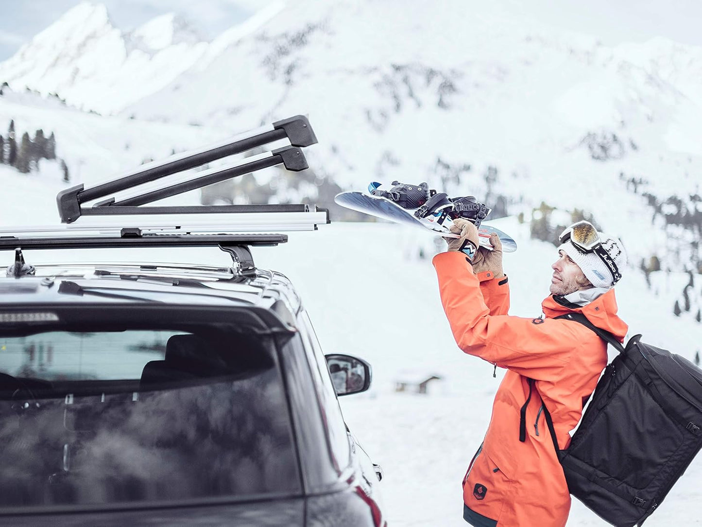Thule SnowPack Ski/Snowboard Rack, Large (6 Pr/4 Boards), Black