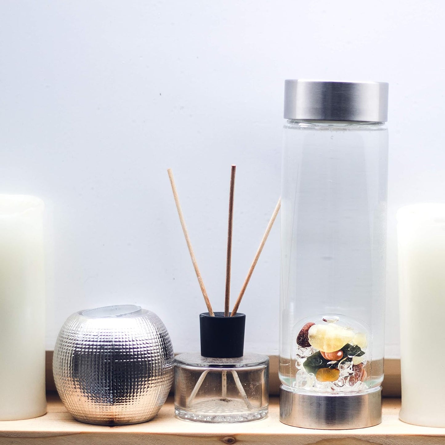 VitaJuwel ViA LUNA | Crystal Water Bottle with Rainbow Moonstone and Clear Quartz for Intuition, Empathy, Femininity