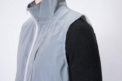 LZLRUN Reflective Vest Jacket Casual Hiphop Windbreaker Night Sporting Coat Hooded Fluorescent Clothing