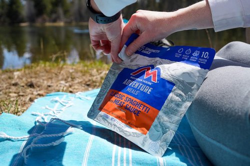 Mountain House Classic Spaghetti with Meat Sauce | Freeze Dried Backpacking & Camping Food |2 Servings (Pack of 2)