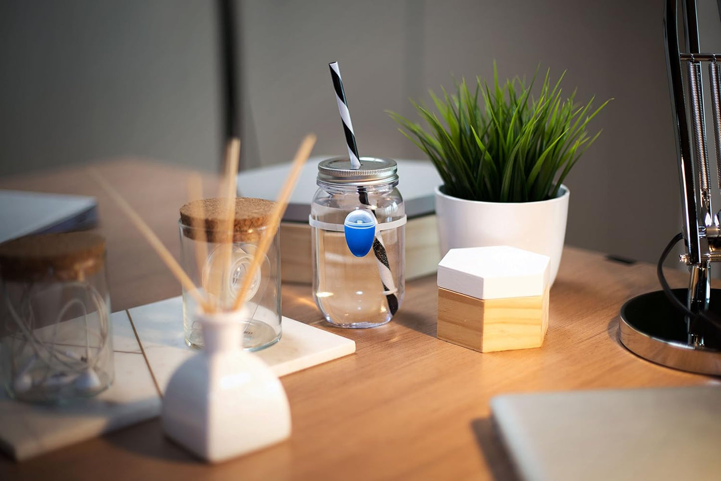 ULLA Drink Water Reminder, Smart Light for Water Bottle, Fits Most Bottles, Lights Up when Time to Drink, Hidrate Smart Water Bottle Reminder to Drink, Smart Hydration Reminder, Water Tracker - CACTUS