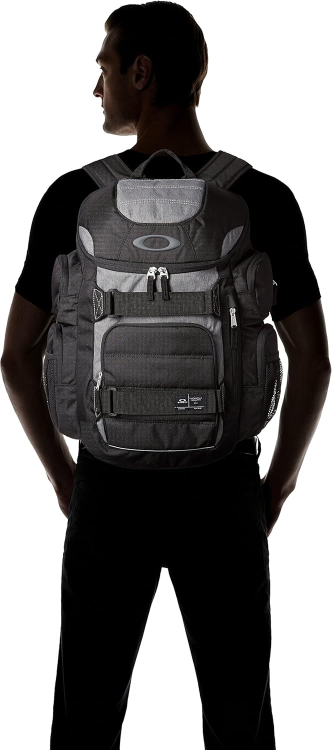 Oakley Men's Enduro 2.0 30L Backpack, Forged Iron, One Size
