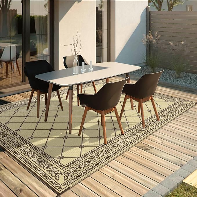 HiiARug Reversible Patio Floor Mat 5x8 Plastic Straw RV Camping Rug Reversible Large Mats for Outdoor, Patio, Backyard, Deck, Picnic, Beach, Trailer, Camping (Brown)