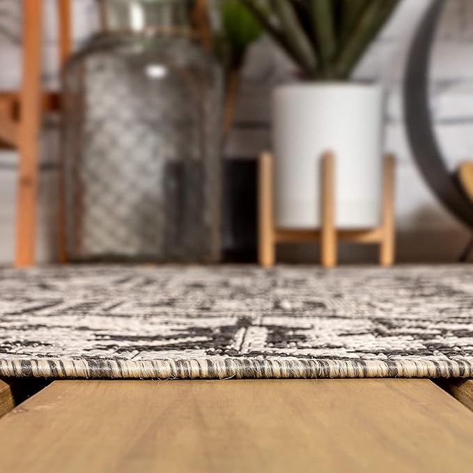 JONATHAN Y SMB105D-210 Estrella Bohemian Medallion Textured Weave Indoor Outdoor Runner Rug Coastal Bohemian Rustic Glam Easy-Cleaning Bedroom Kitchen Backyard Patio Non Shedding, 2 X 10, Black/Gray