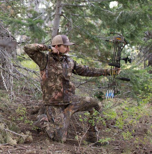Men's Soft Shell Hunting Vest - King's Camo Outdoor Gear for Hunters
