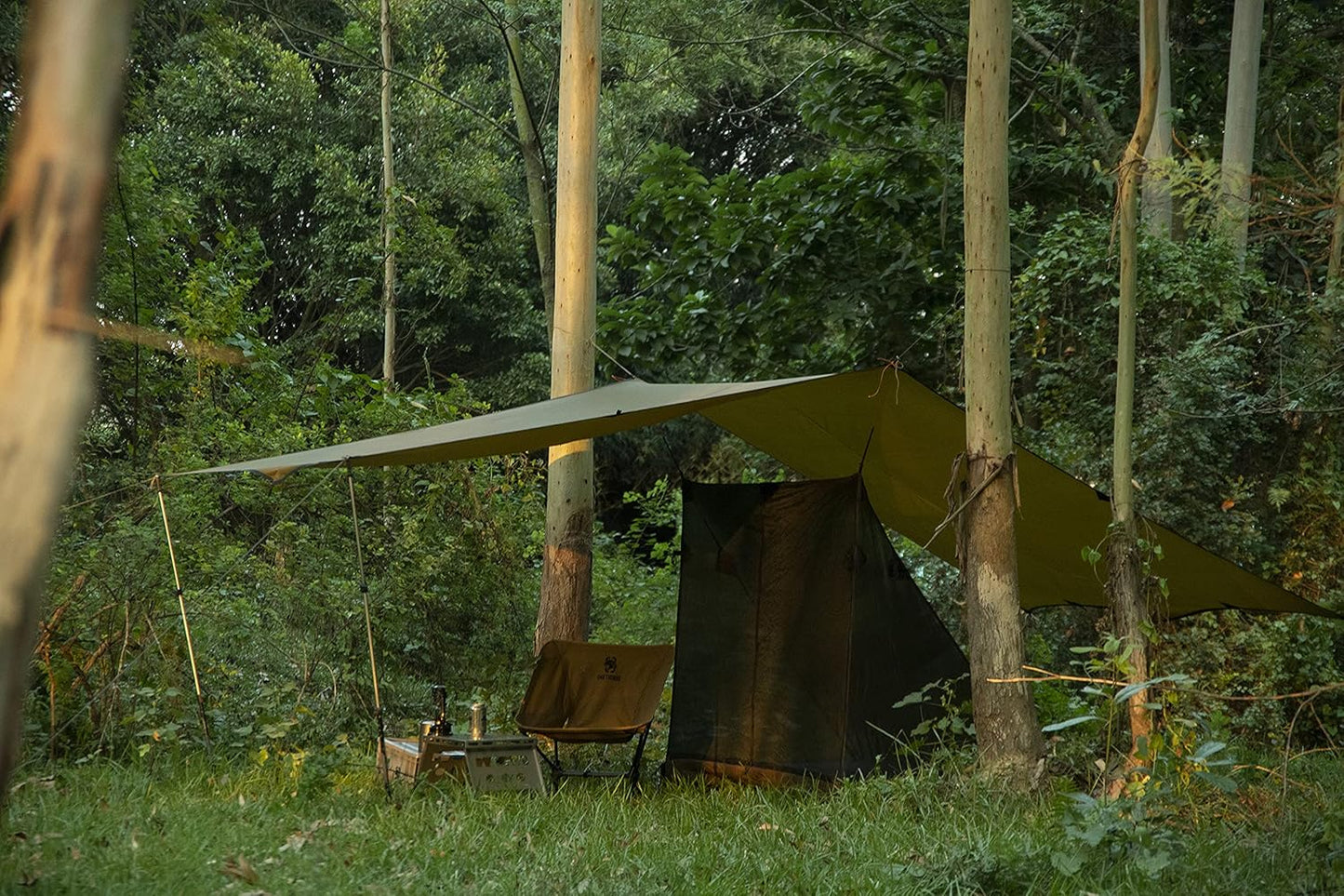 OneTigris Bulwark Camping Tarp, 100% Waterproof Bushcraft Shelter, Lightweight Hammock Rain Fly Portable Anti UV Large 12.8ft x 9.5ft