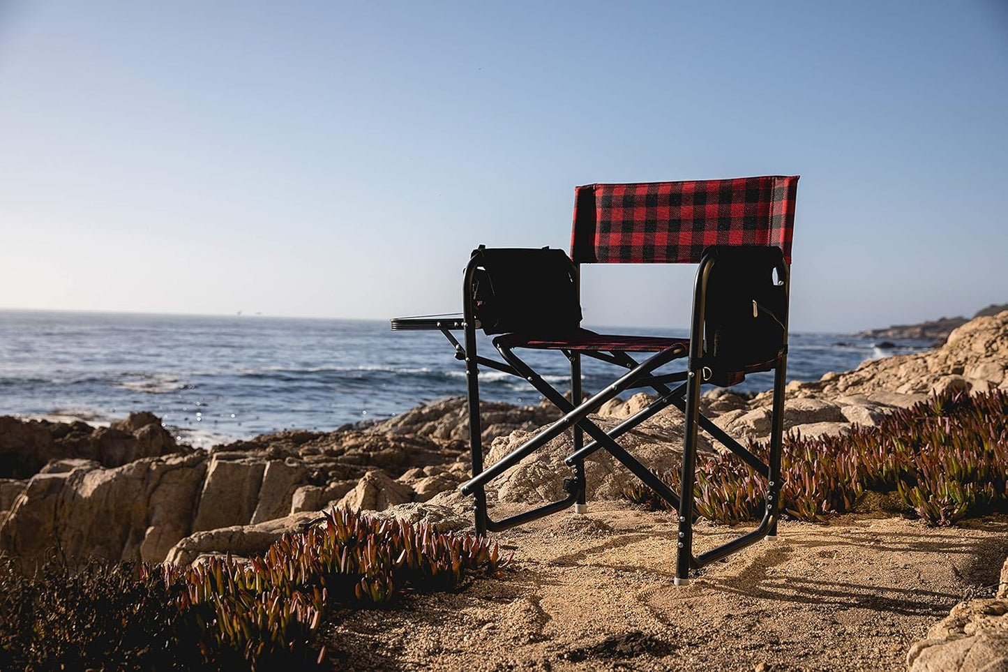 Picnic TIME Outdoor Directors Chair with Side Table, Beach Chair for Adults, Camping Chair with Table