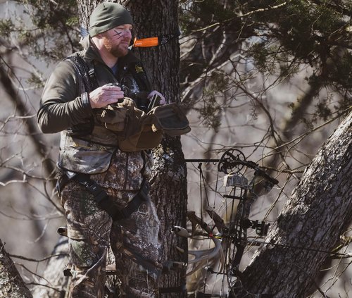 ALPS OutdoorZ Vision Range Finder Pack - Coyote Brown