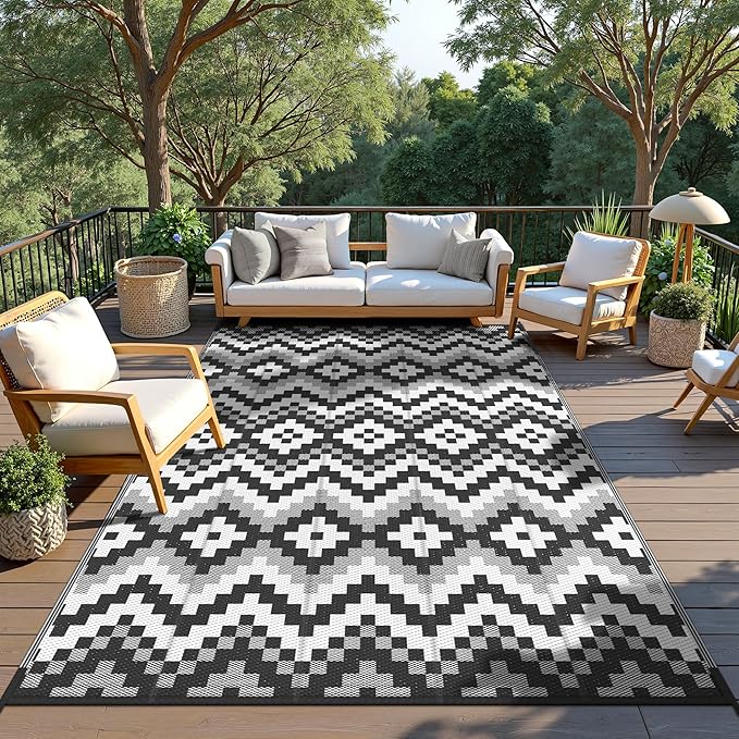 GENIMO Outdoor Rug for Patio, 6' x 9' Lightweight Waterproof Plastic Straw Rugs, Reversible Camping Carpet, Large Area Rugs Mat for RV, Deck, Balcony, Porch, Backyard, Black & White