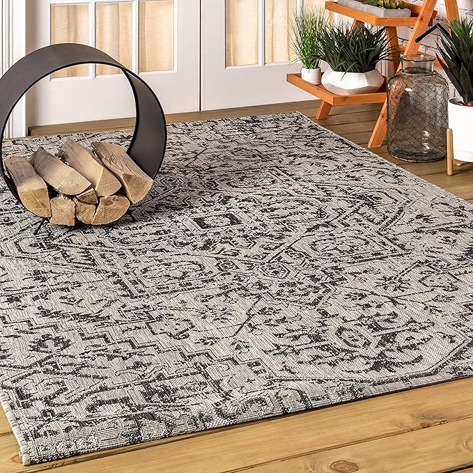 JONATHAN Y SMB105D-3 Estrella Bohemian Medallion Textured Weave Indoor Outdoor Area-Rug Coastal Bohemian Rustic Glam Easy Cleaning Bedroom Kitchen Backyard Patio Non Shedding, 3 X 5, Black/Gray