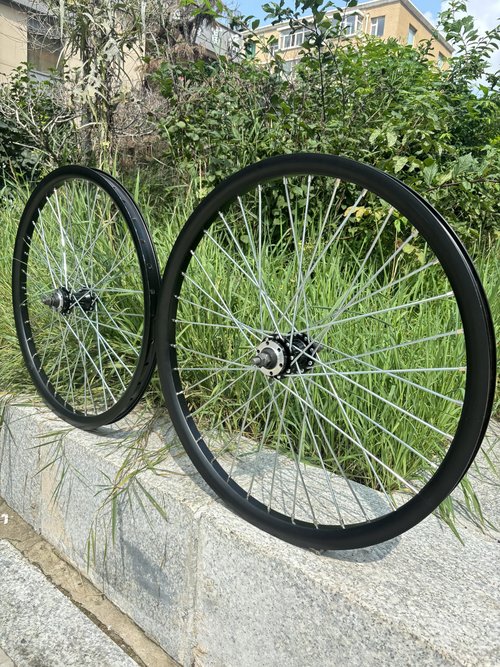AUTES 26 inch Bicycle Wheel Set Double Wall Aluminum 26" Rim Set,Disc Brake,Front & Rear Heavy Duty Wheelset 10G 36 Spokes for MTB/Road/Cruiser Bikes(Rim Size 22.44")