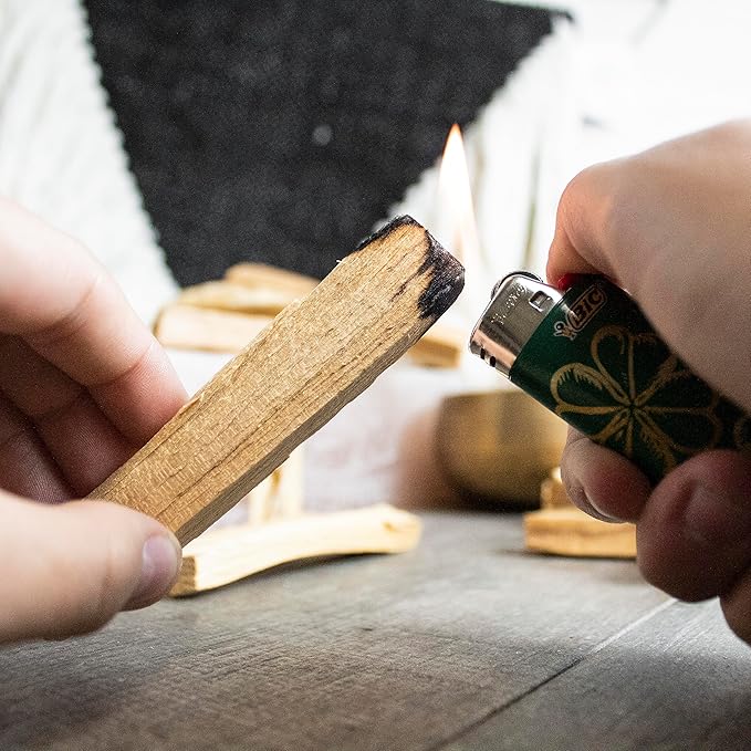 A-Grade Premium Palo Santo Sticks from Peru - Palo Santo Incense - Palo Santo HolyWood Smudge Sticks for Cleansing, Smudging, Meditation and Purification (Palo Santo-8-pack)