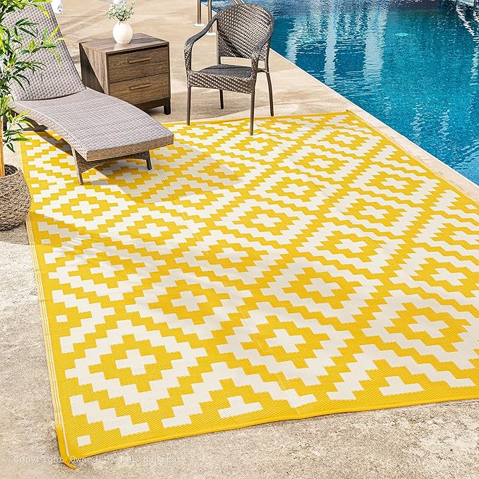 FH Home Outdoor Rug - Waterproof, Fade Resistant, Reversible - Premium Recycled Plastic - Geometric - Porch, Deck, Balcony, Mudroom, Laundry Room, Patio - Aztec - Yellow & White Crease Free - 3 x 5 ft