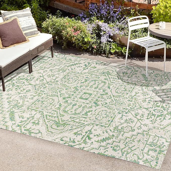 JONATHAN Y SMB105G-5 Estrella Bohemian Medallion Textured Weave Indoor Outdoor Area-Rug, Coastal Traditional Easy-Cleaning,Bedroom,Kitchen,Backyard,Patio,Non Shedding, 5 X 8, Green/Cream